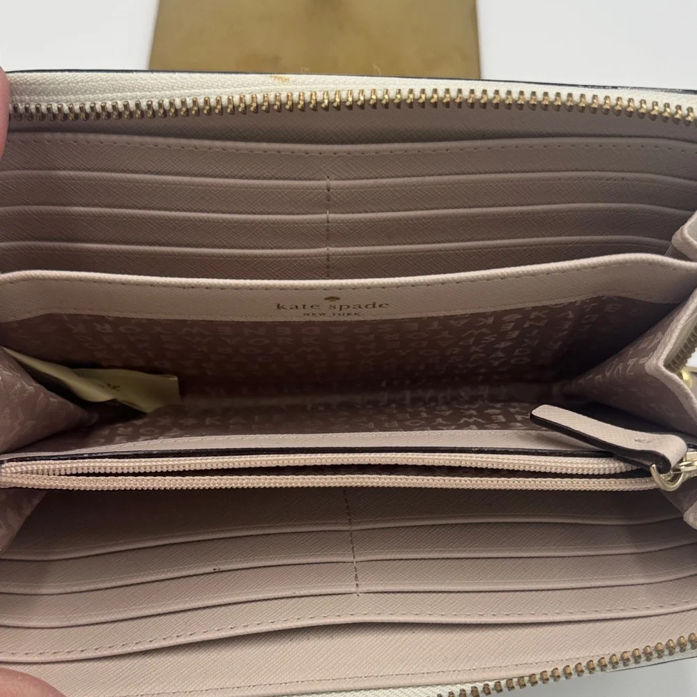 Kate Spade Cream and Tan Wallet - Picture 7 of 8
